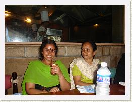 DSC06478 * Dinner at Samarkand - - Reshmi and Roopa * 3072 x 2304 * (2.84MB)